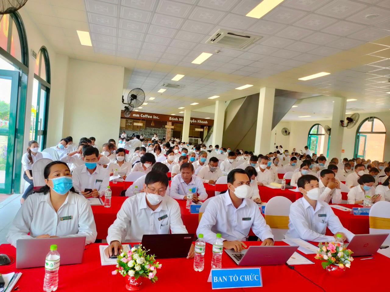 C&aacute;p treo N&uacute;i Sam h&acirc;n hoan ch&agrave;o đ&oacute;n kh&aacute;ch dịp 30-4 v&agrave; 1-5 - Ảnh 18.