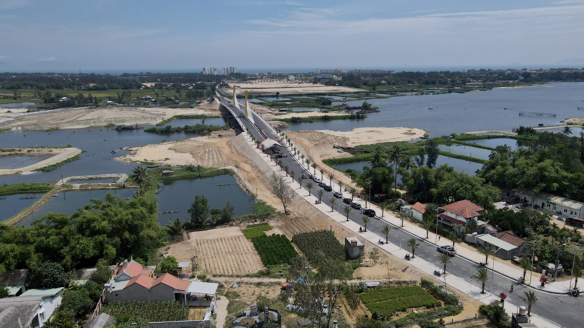 Th&ocirc;ng xe cầu &Ocirc;ng Điền, một trong những c&acirc;y cầu đẹp nhất Quảng Nam - Ảnh 10.