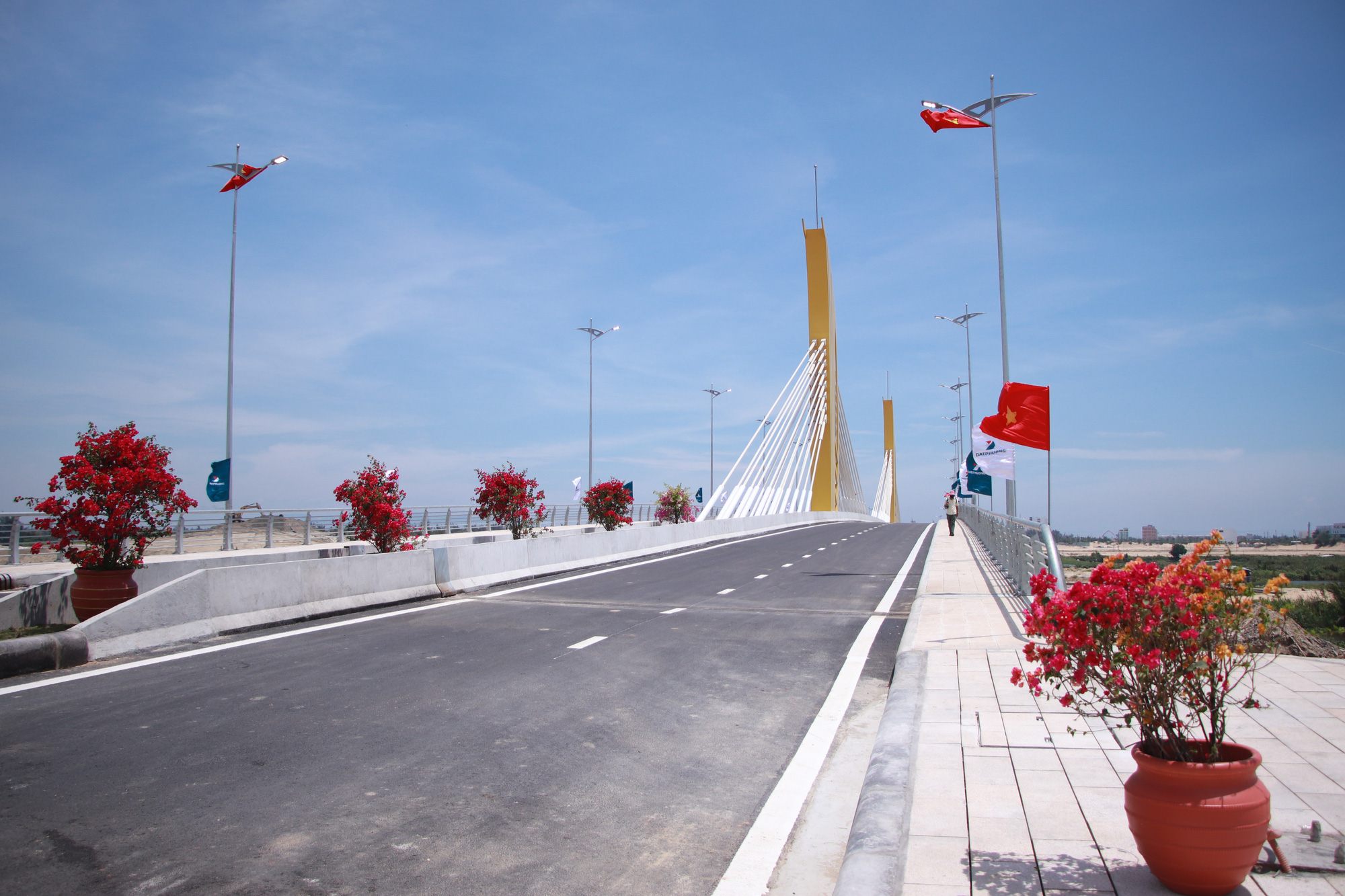 Th&ocirc;ng xe cầu &Ocirc;ng Điền, một trong những c&acirc;y cầu đẹp nhất Quảng Nam - Ảnh 5.
