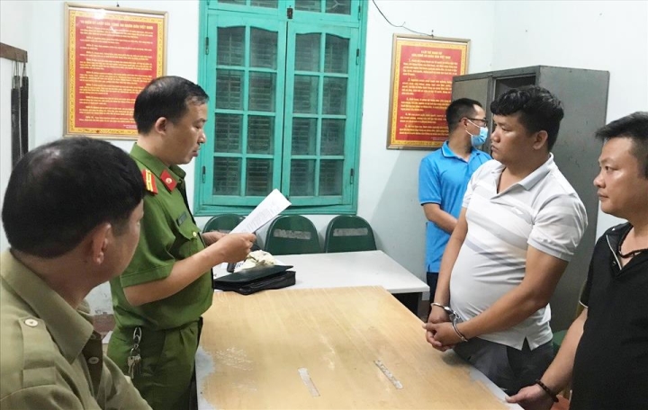 Khởi tố giang hồ cộm c&aacute;n qu&ecirc; l&uacute;a Cường quắt - Ảnh 1.