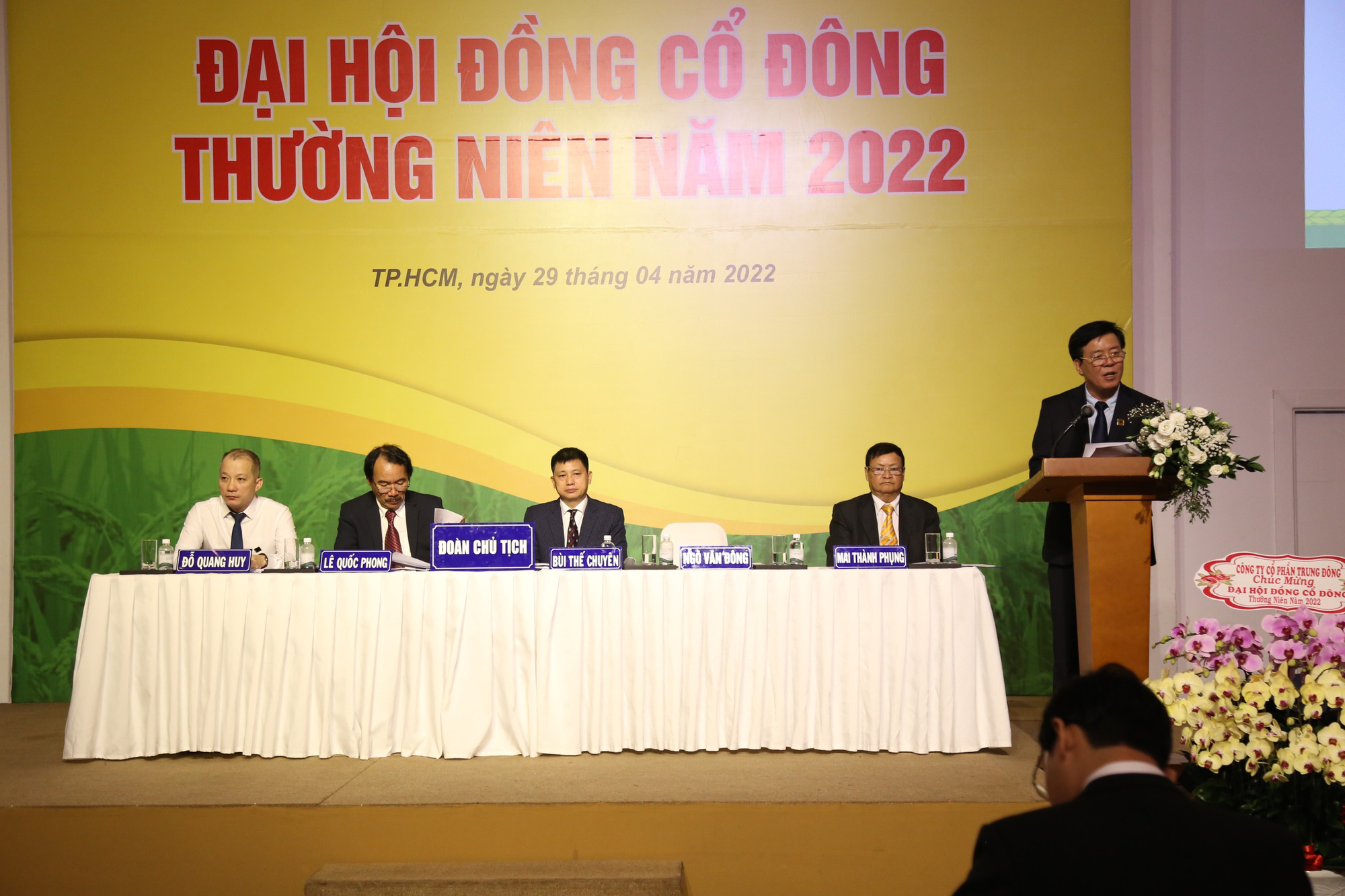 Ph&acirc;n b&oacute;n đầu tr&acirc;u đạt doanh thu khủng nhờ ti&ecirc;u thụ NPK tăng mạnh - Ảnh 1.