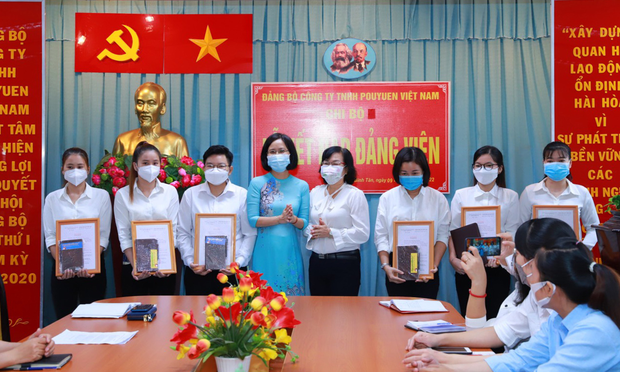 V&agrave;o Đảng để ho&agrave;n thiện m&igrave;nh - Ảnh 1.