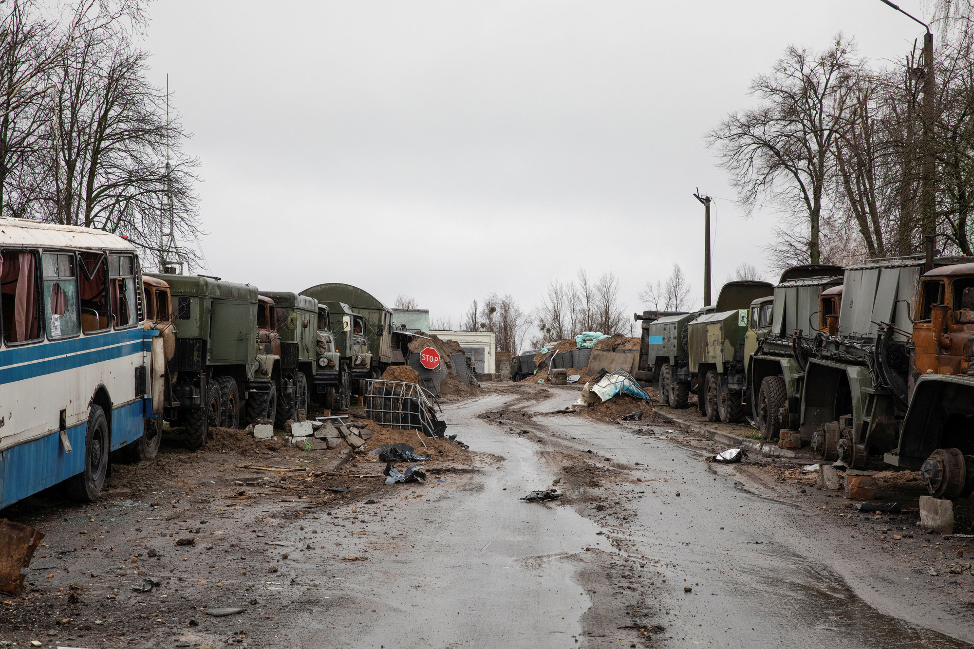 Ukraine tuy&ecirc;n bố t&aacute;i chiếm v&ugrave;ng thủ đ&ocirc; Kiev - Ảnh 1.