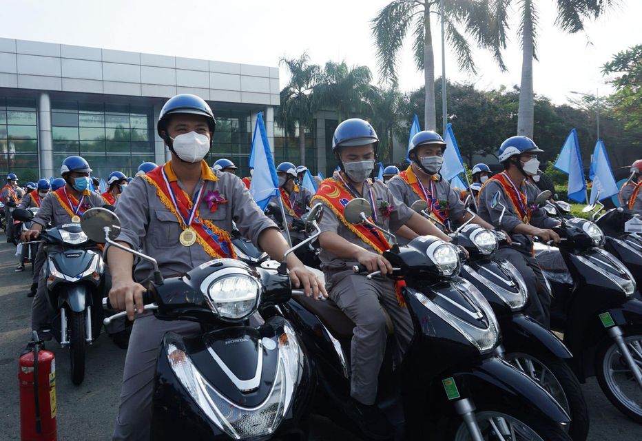 Một công ty tại Tây Ninh tặng 200 xe máy cho công nhân ưu tú