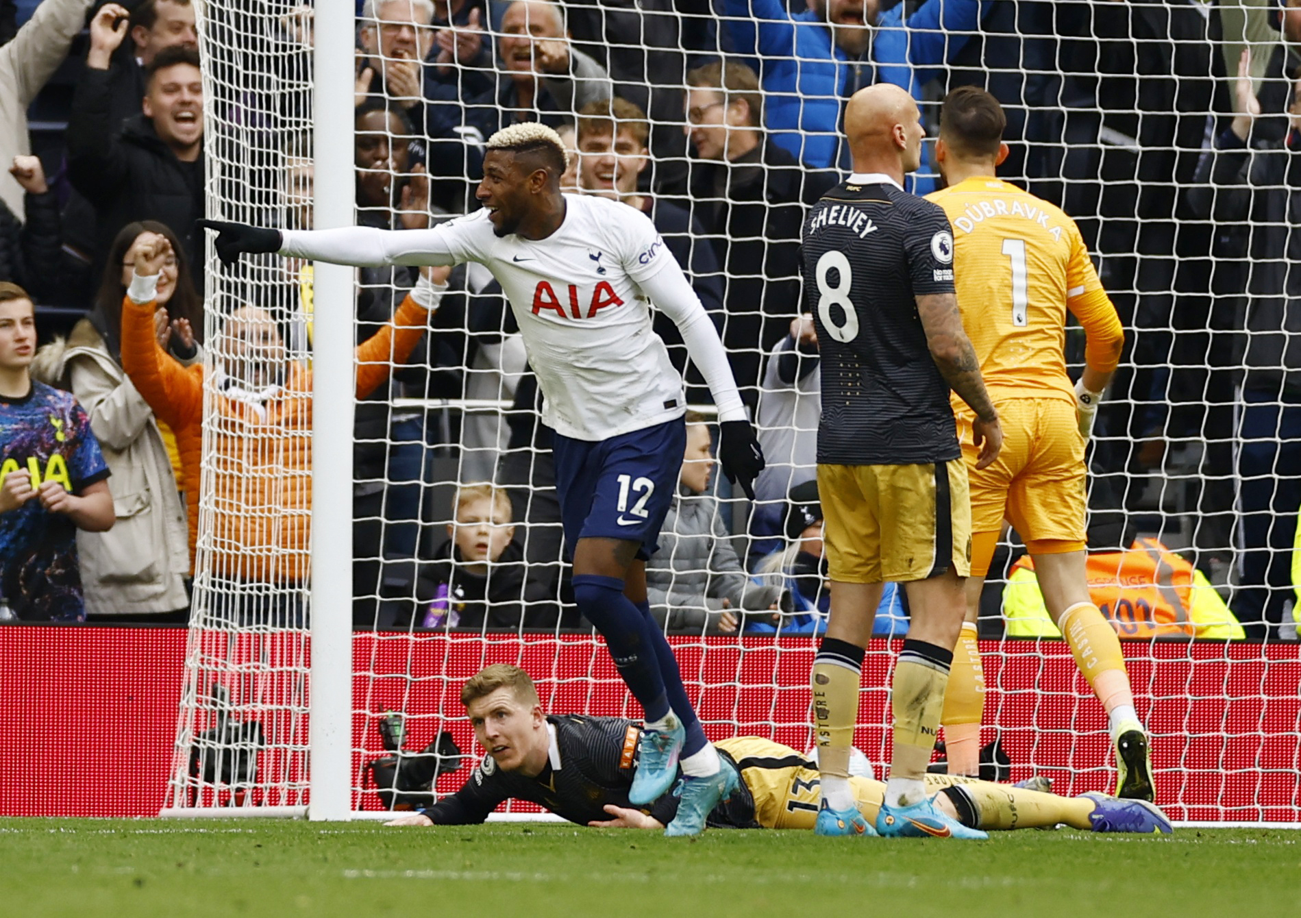 Son Heung-min tỏa sáng, Tottenham lần đầu vào Top 4 Ngoại hạng - Ảnh 7.