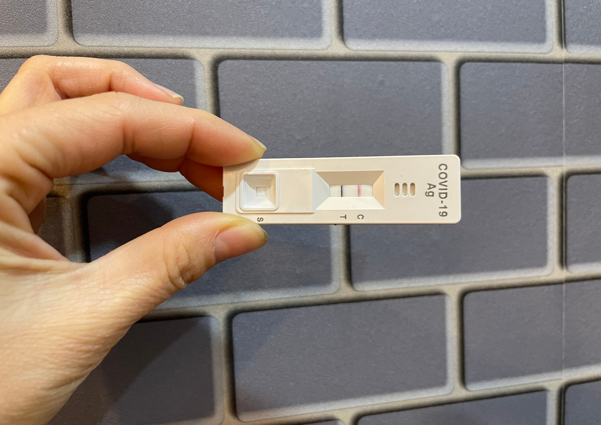Bộ Y tế hướng dẫn tiêm vắc-xin Covid-19 cho người từng là F0