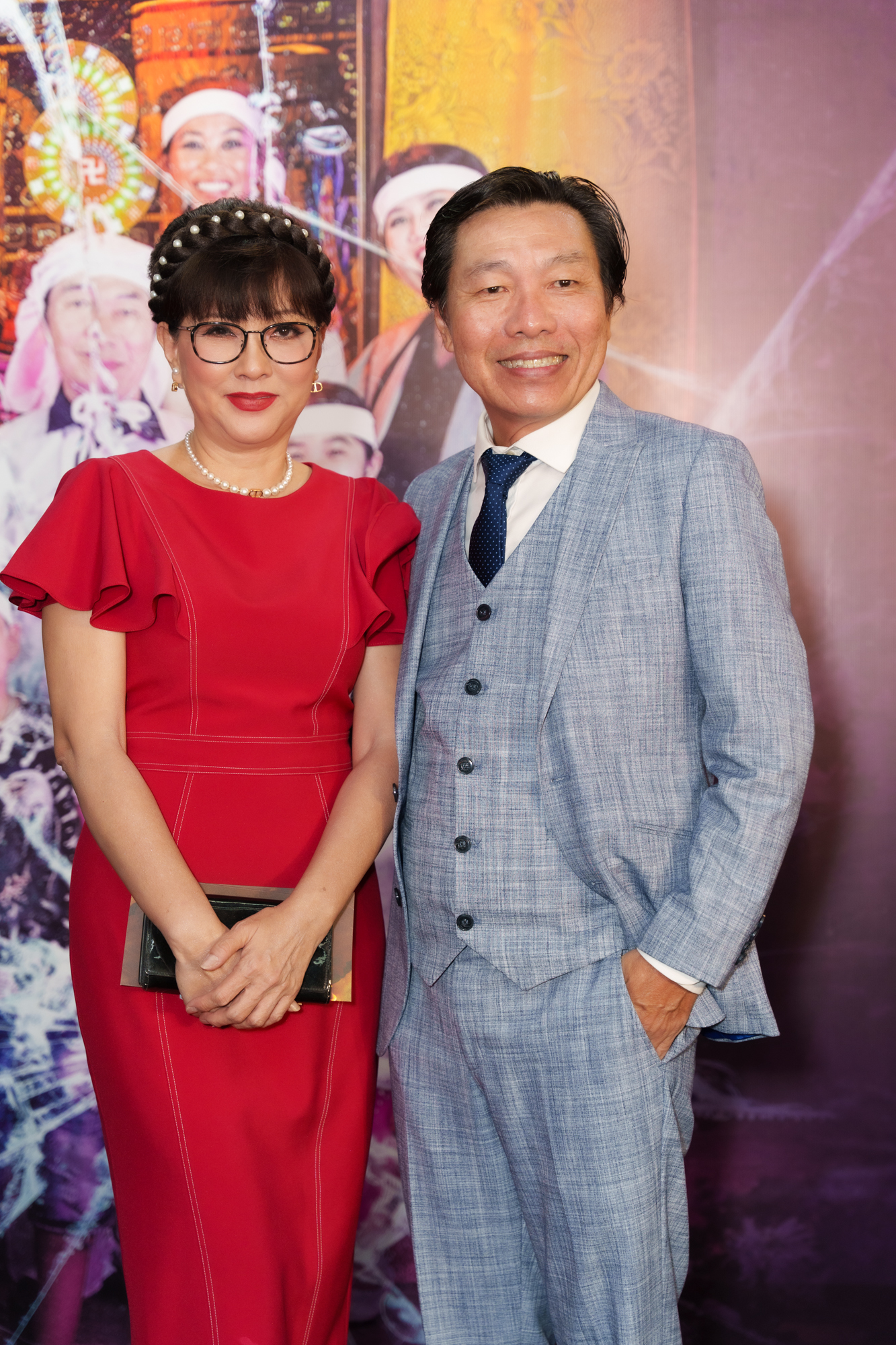 NSƯT Hạnh Th&uacute;y, Phương Dung duy&ecirc;n d&aacute;ng tr&ecirc;n thảm đỏ - Ảnh 3.