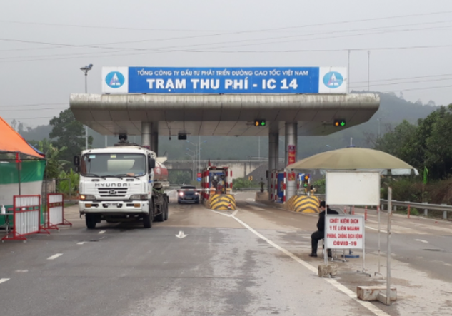 Bắt 1 đội trưởng trạm thu phí cao tốc