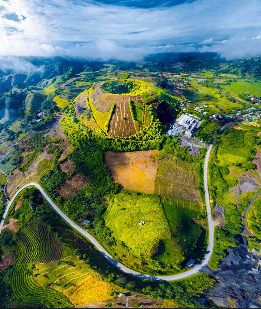 Top 7 Ấn tượng Việt Nam: Bất ngờ những cảnh đẹp nh&igrave;n từ kh&ocirc;ng trung - Ảnh 1.