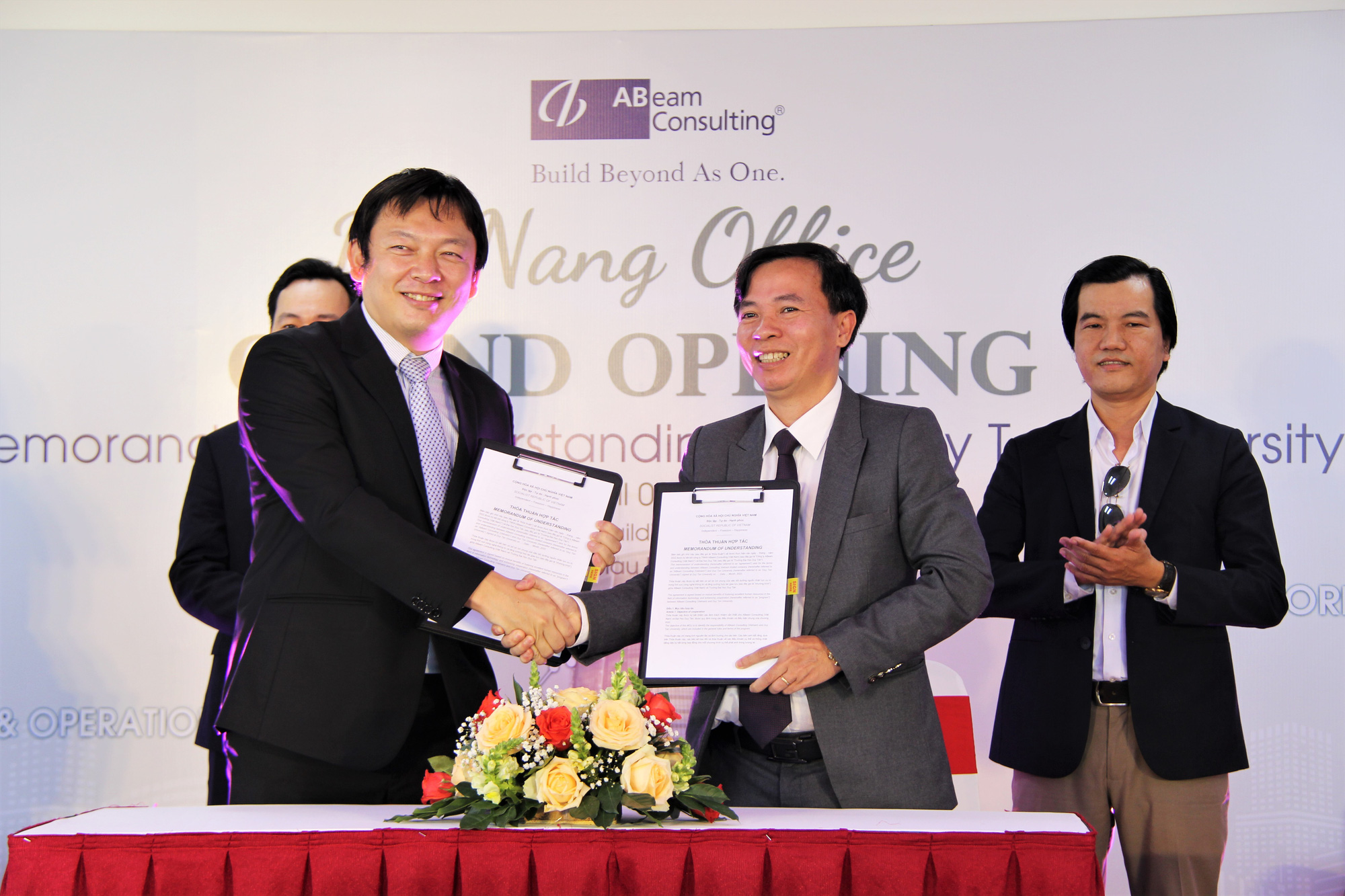 Trường ĐH Duy Tân, ABeam Consulting Việt Nam hợp tác về nguồn nhân lực