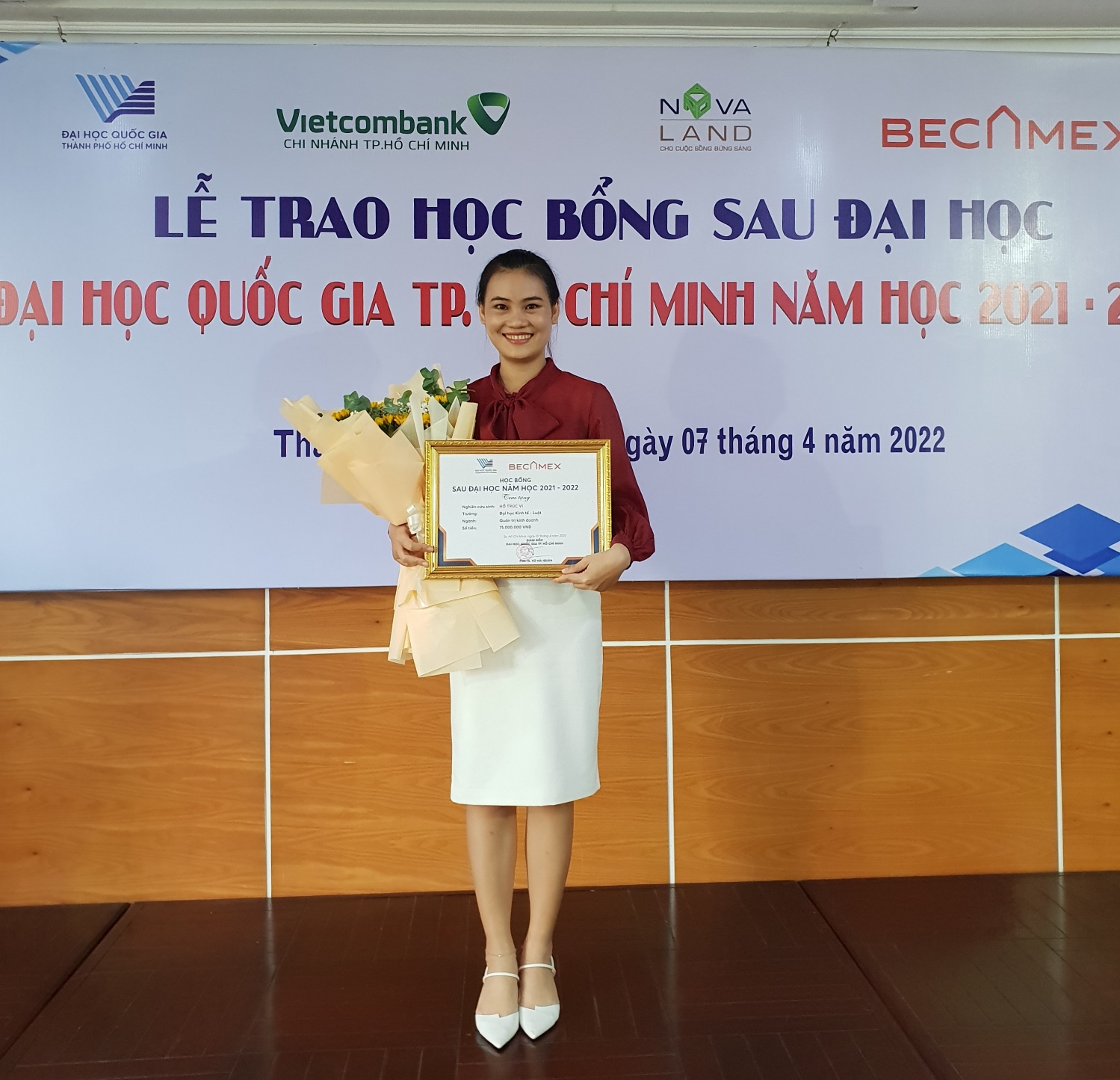 Học vi&ecirc;n, nghi&ecirc;n cứu sinh tự h&agrave;o v&agrave; hạnh ph&uacute;c khi nhận học bổng từ Tập đo&agrave;n NOVALAND - Ảnh 3.