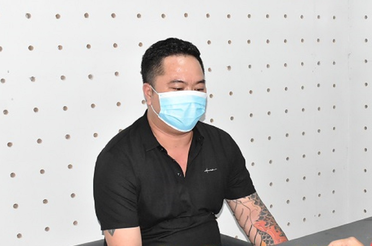 Bắt t&agrave;i xế xe &ocirc;t&ocirc; t&ocirc;ng chết người phụ nữ đi tập thể dục rồi bỏ trốn - Ảnh 1.