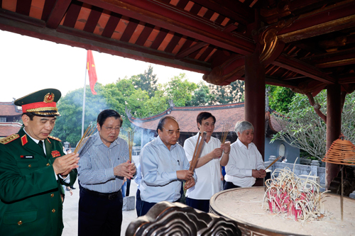 Chủ tịch nước chủ trì Lễ Giỗ Tổ Hùng Vương - Ảnh 1.