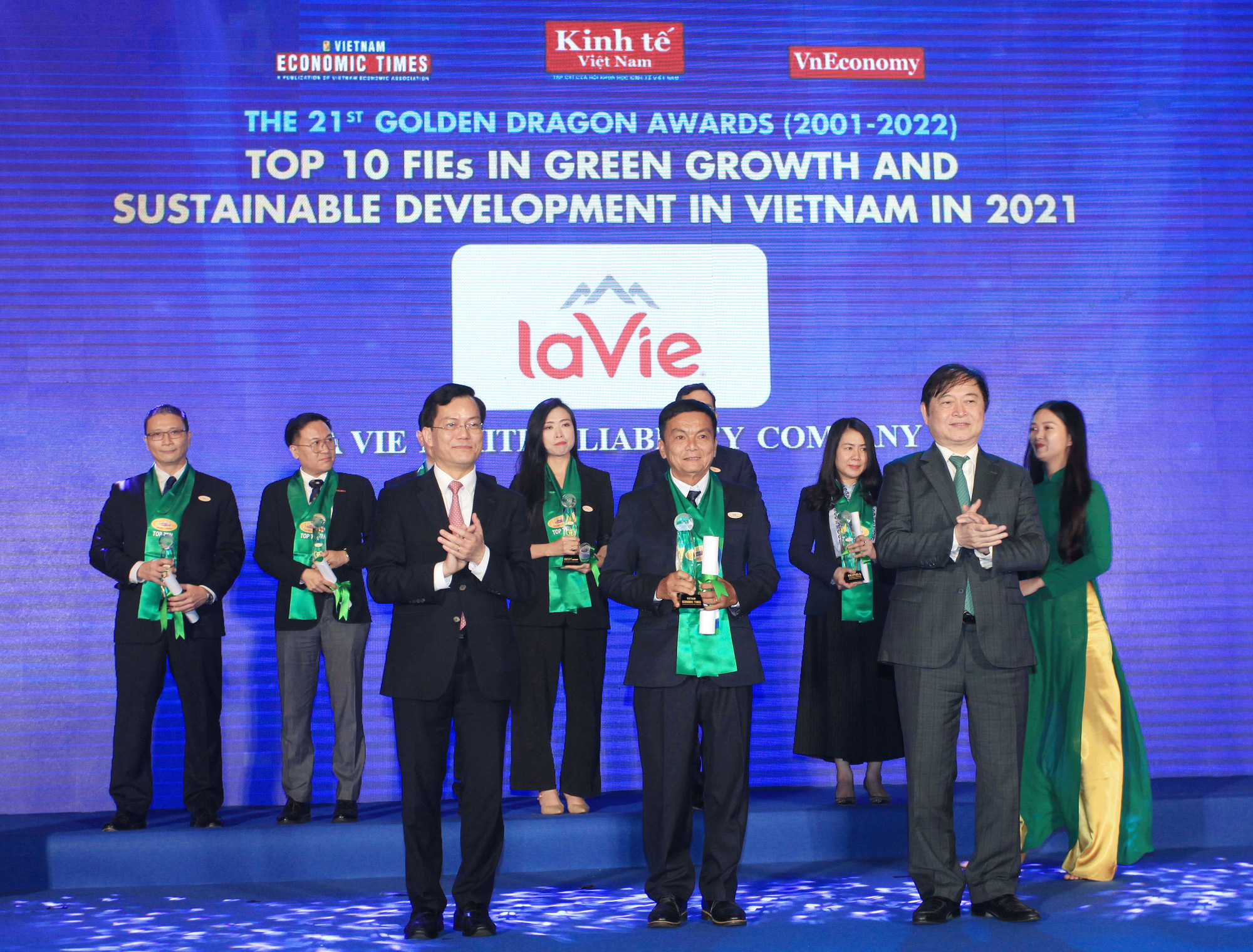 La Vie vào Top 10 doanh nghiệp FDI phát triển bền vững - Ảnh 1. La Vie vào Top 10 doanh nghiệp FDI phát triển bền vững - Ảnh 1.