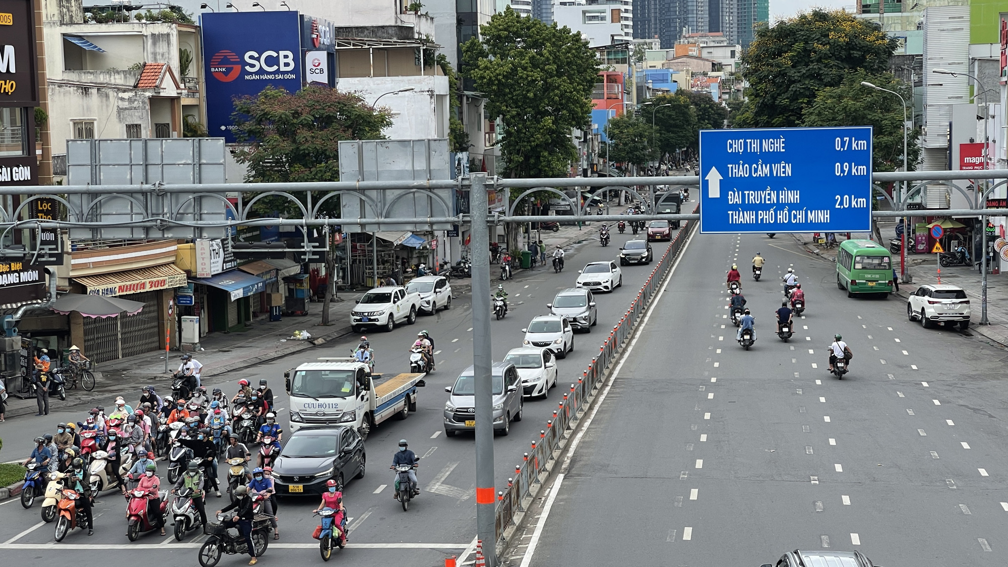 Hình ảnh giao thông cửa ngõ phía Đông TP HCM ngày 1-5 - Ảnh 9.