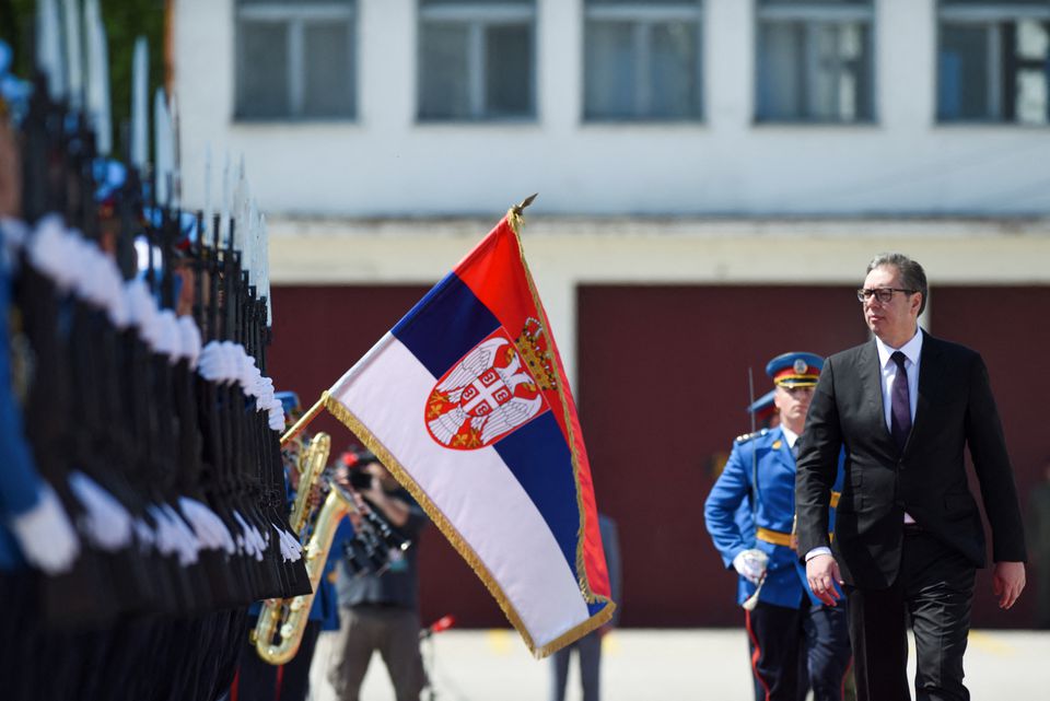 Thông điệp của Serbia khi “khoe” tên lửa Trung Quốc, máy bay Nga - Ảnh 3.