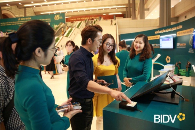 Căn cước gắn chip: Tiện quá!