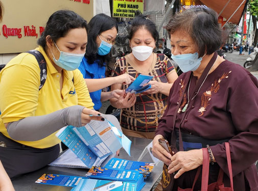 Th&ecirc;m sức h&uacute;t cho BHXH tự nguyện - Ảnh 1.