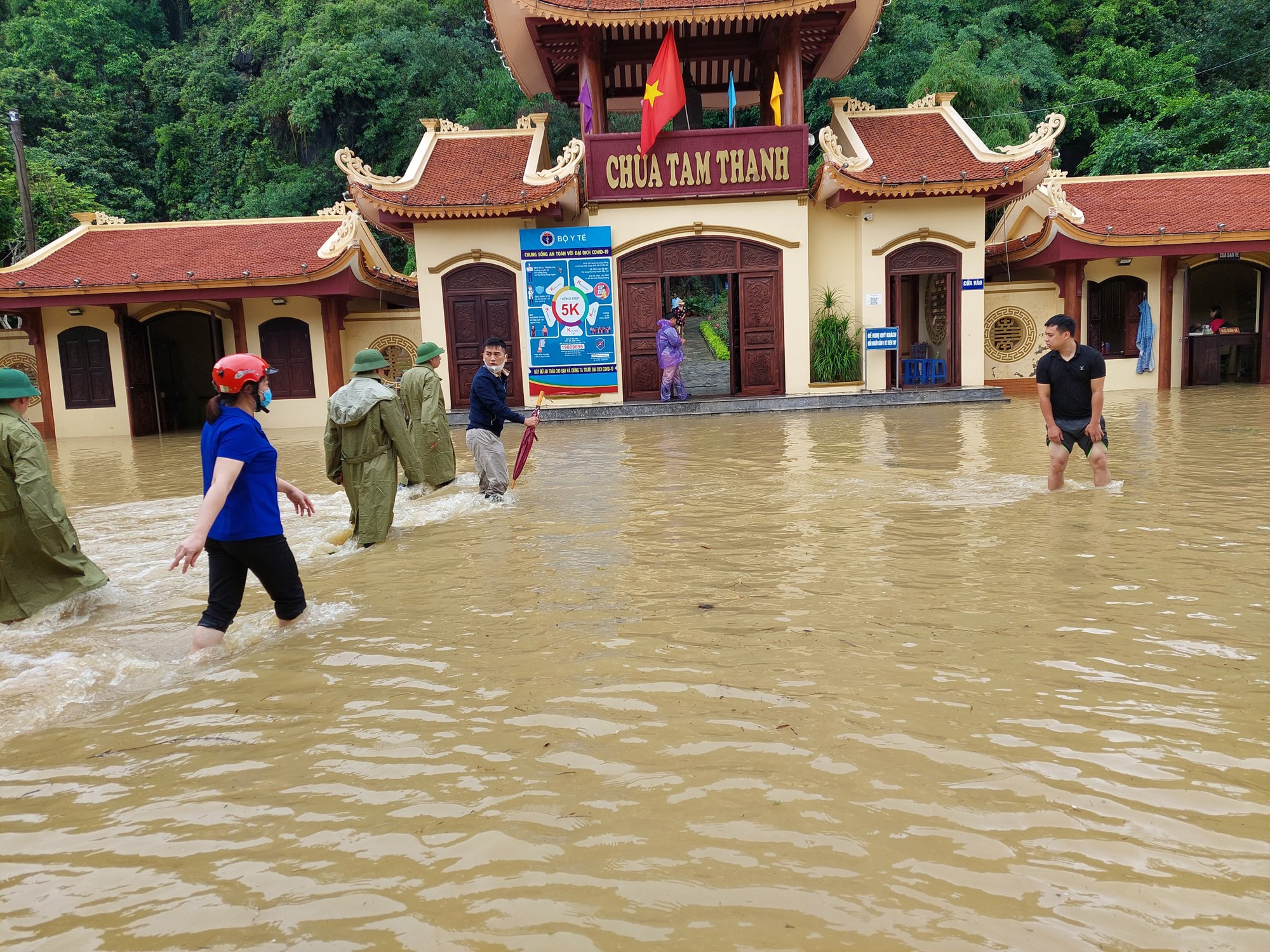 Mưa lớn gây sạt lở nhiều nơi ở Lạng Sơn, 1 người tử vong