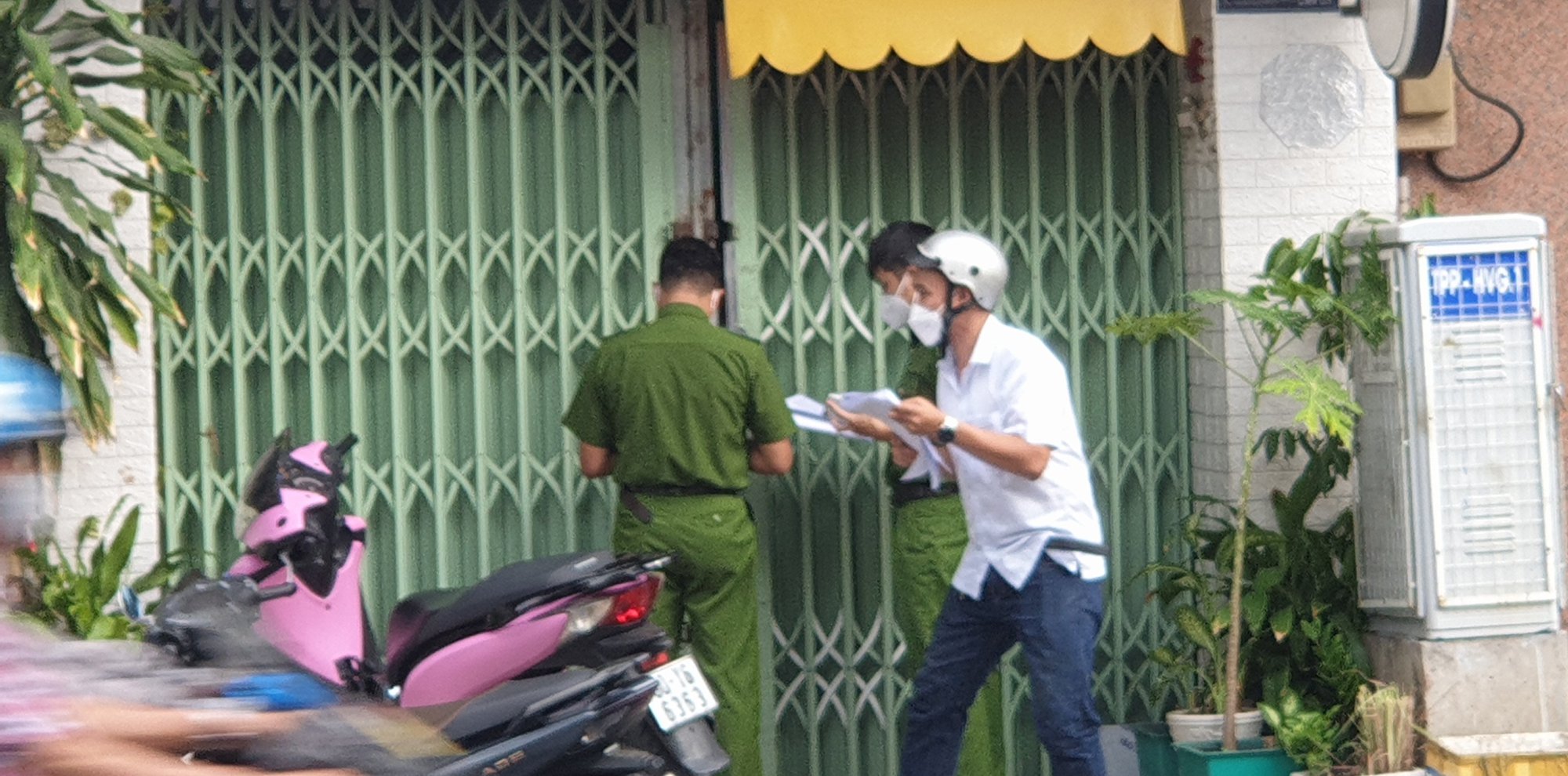 Người dân kể về  vụ con tâm thần sát hại mẹ và dì ruột trong căn nhà ở quận 5