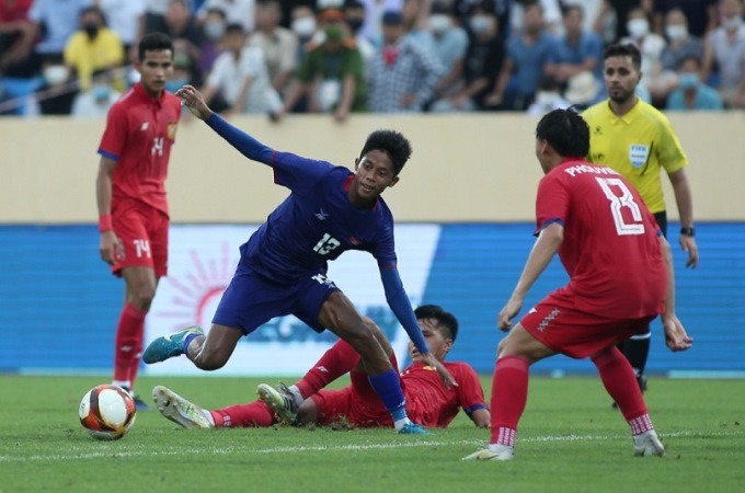 Soi kèo bảng B: "Ngựa ô" U23 Campuchia của Keisuke Honda sẽ làm nên chuyện