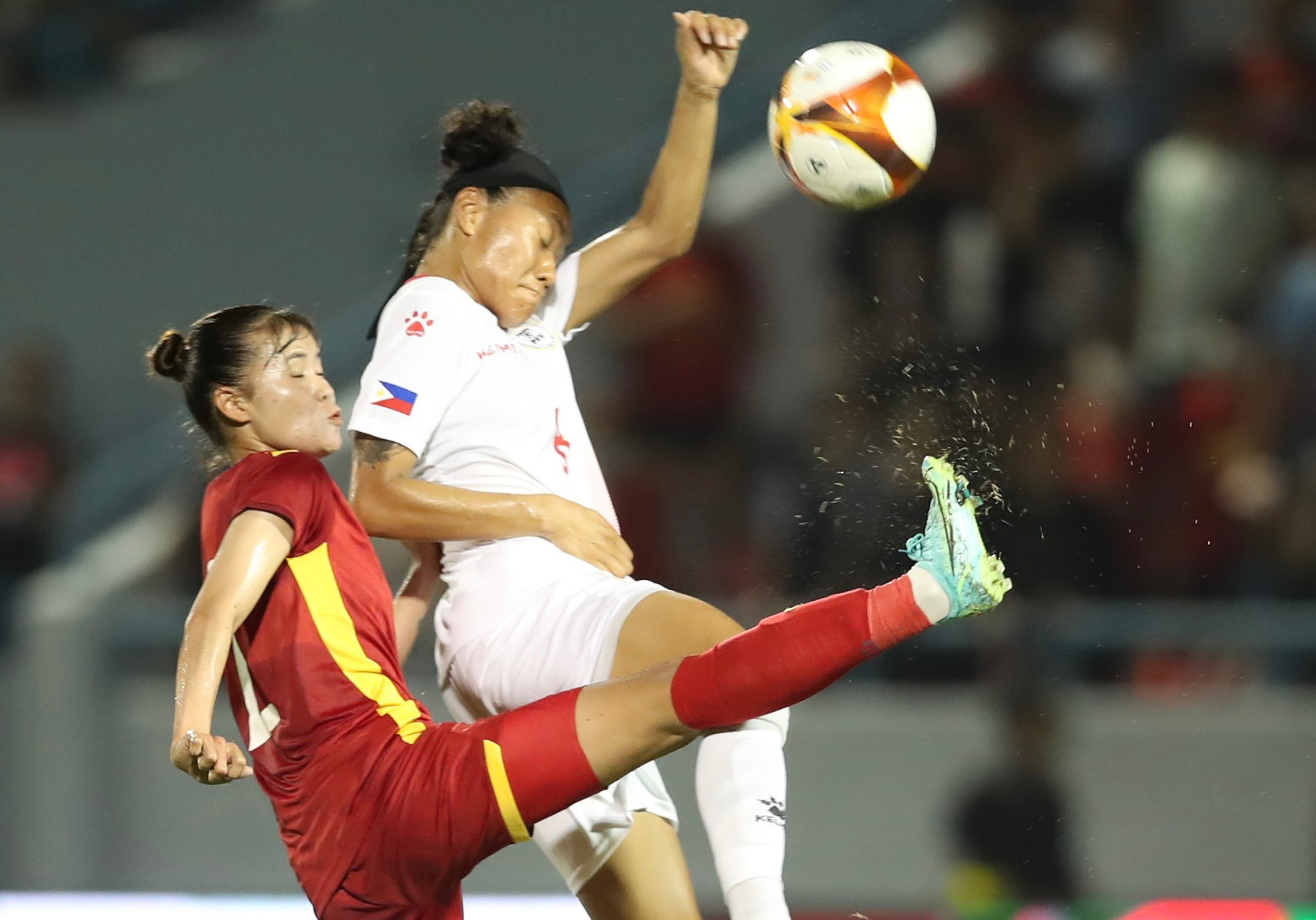 B&oacute;ng đ&aacute; nữ SEA Games 31: H&agrave;nh tr&igrave;nh bảo vệ ng&ocirc;i hậu chỉ mới bắt đầu - Ảnh 1.