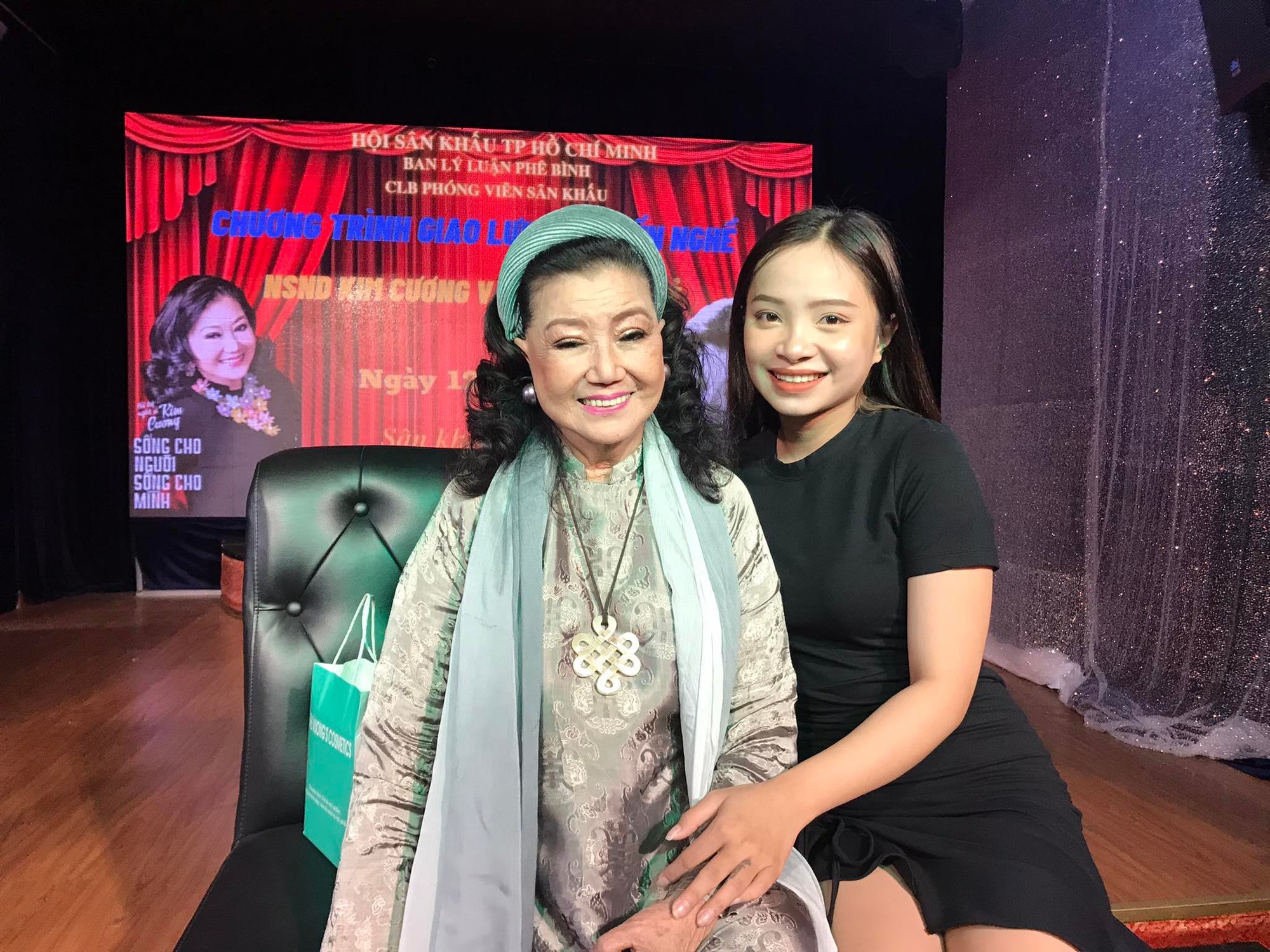 Kỳ nữ Kim Cương: Diễn ẩu, lố lăng l&agrave; phạm tội ngoại t&igrave;nh! - Ảnh 7.