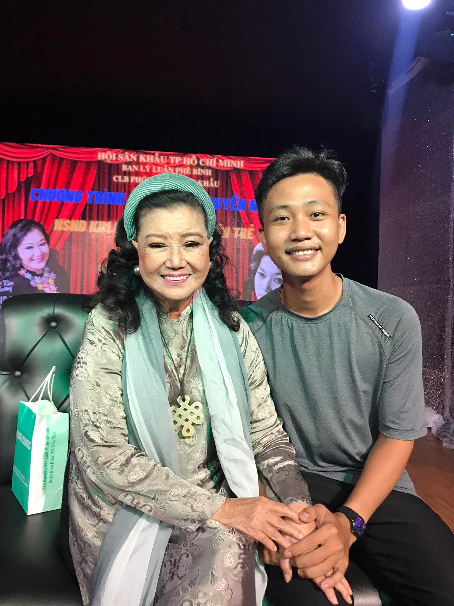 Kỳ nữ Kim Cương: Diễn ẩu, lố lăng l&agrave; phạm tội ngoại t&igrave;nh! - Ảnh 6.