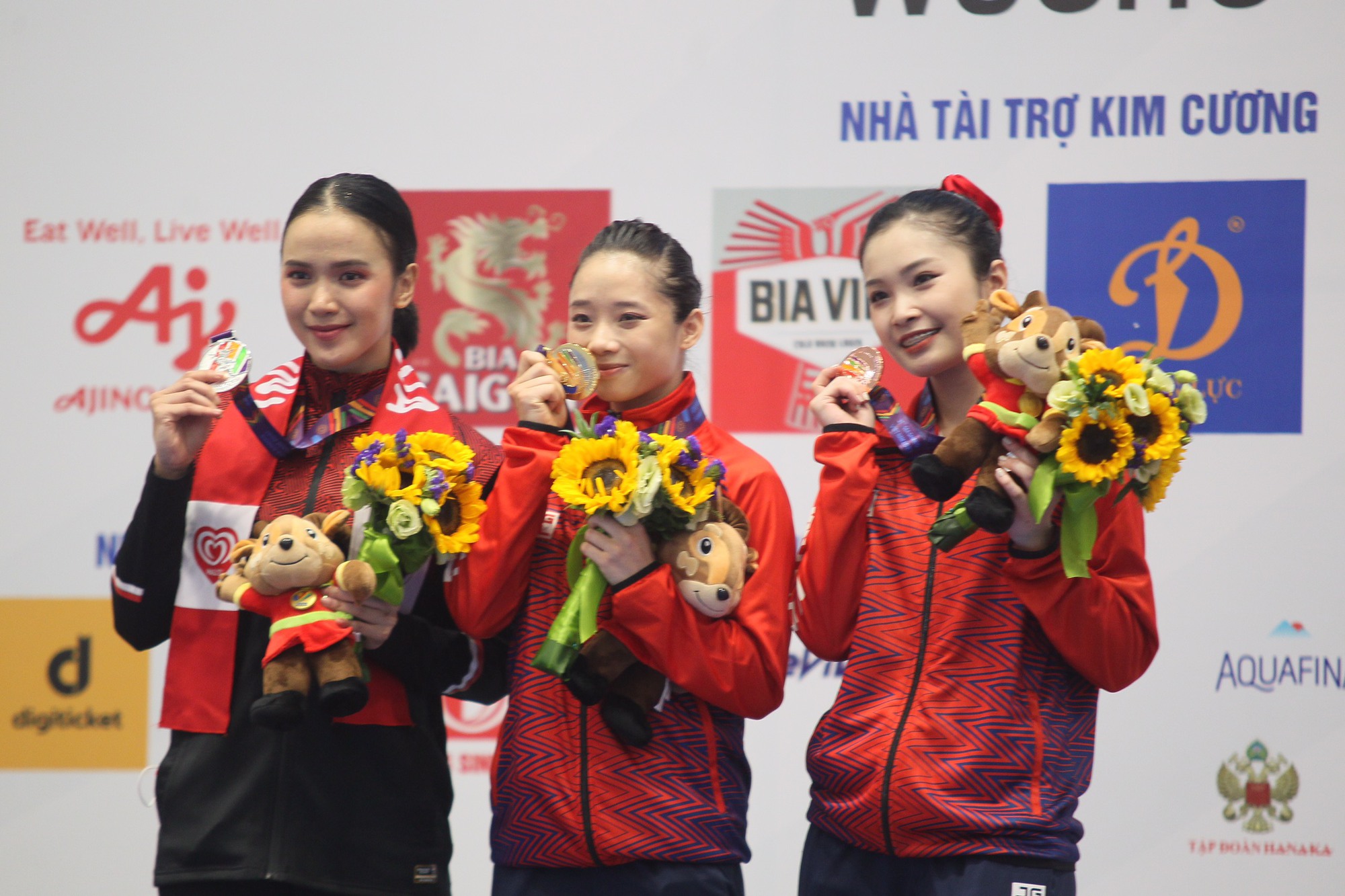 Nhật k&yacute; SEA Games 31 ng&agrave;y 13-5: TTVN gi&agrave;nh 13 ng&ocirc;i v&ocirc; địch - Ảnh 20.