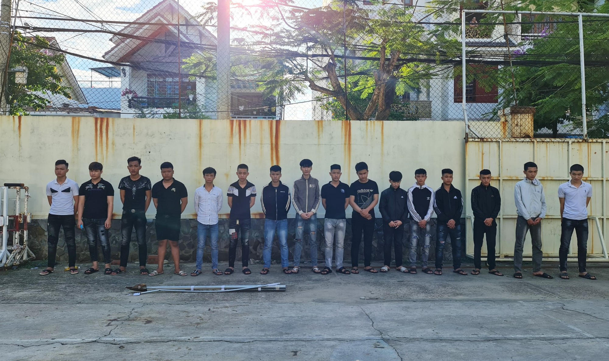 Đà Nẵng: Khởi tố, bắt giam hàng loạt thanh niên hỗn chiến, náo loạn phố biển