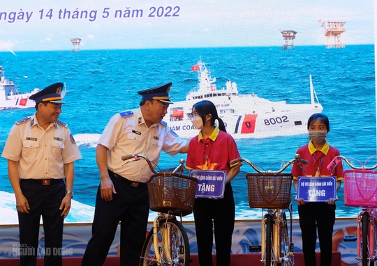 Bộ Tư lệnh Cảnh sát biển tổ chức cuộc thi "Em yêu biển, đảo quê hương"