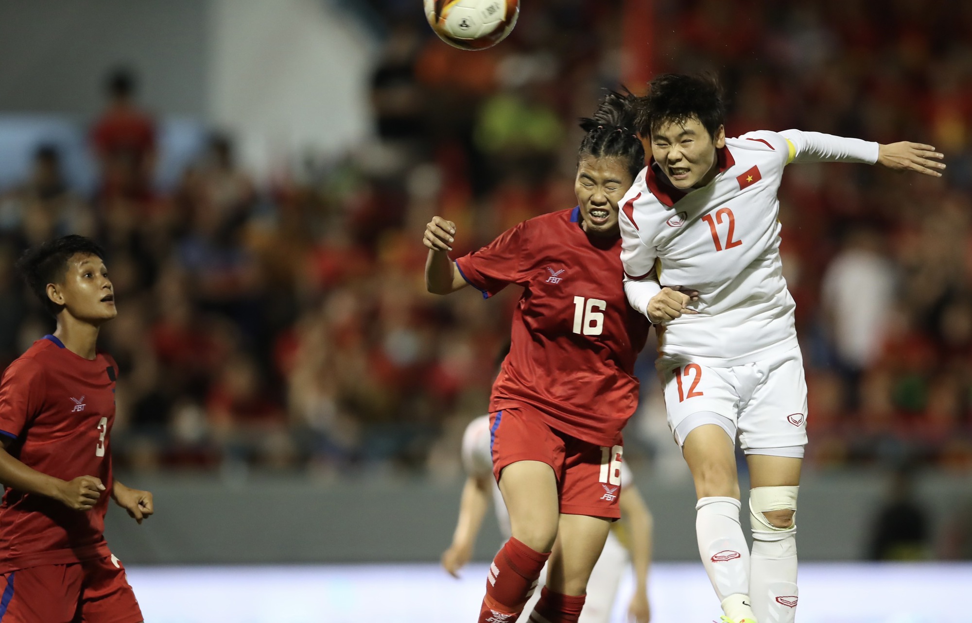 Thắng Campuchia 7-0, tuyển nữ Việt Nam v&agrave;o b&aacute;n kết SEA Games 31 - Ảnh 1.