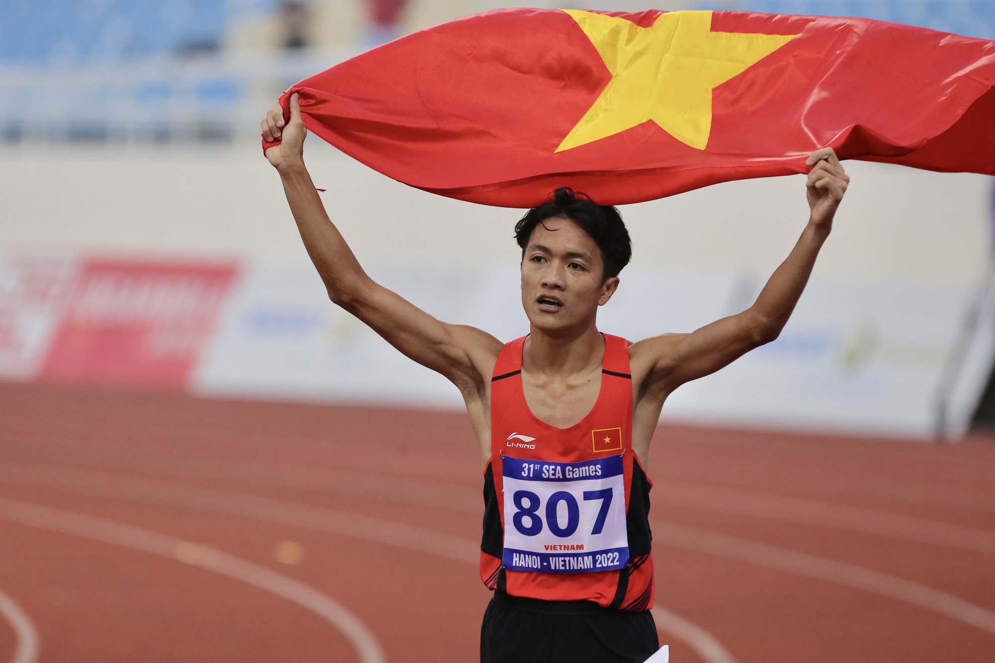 Nhật k&yacute; SEA Games 31 ng&agrave;y 14-5: Tấm HCV cực qu&yacute; của bơi Việt Nam - Ảnh 13.
