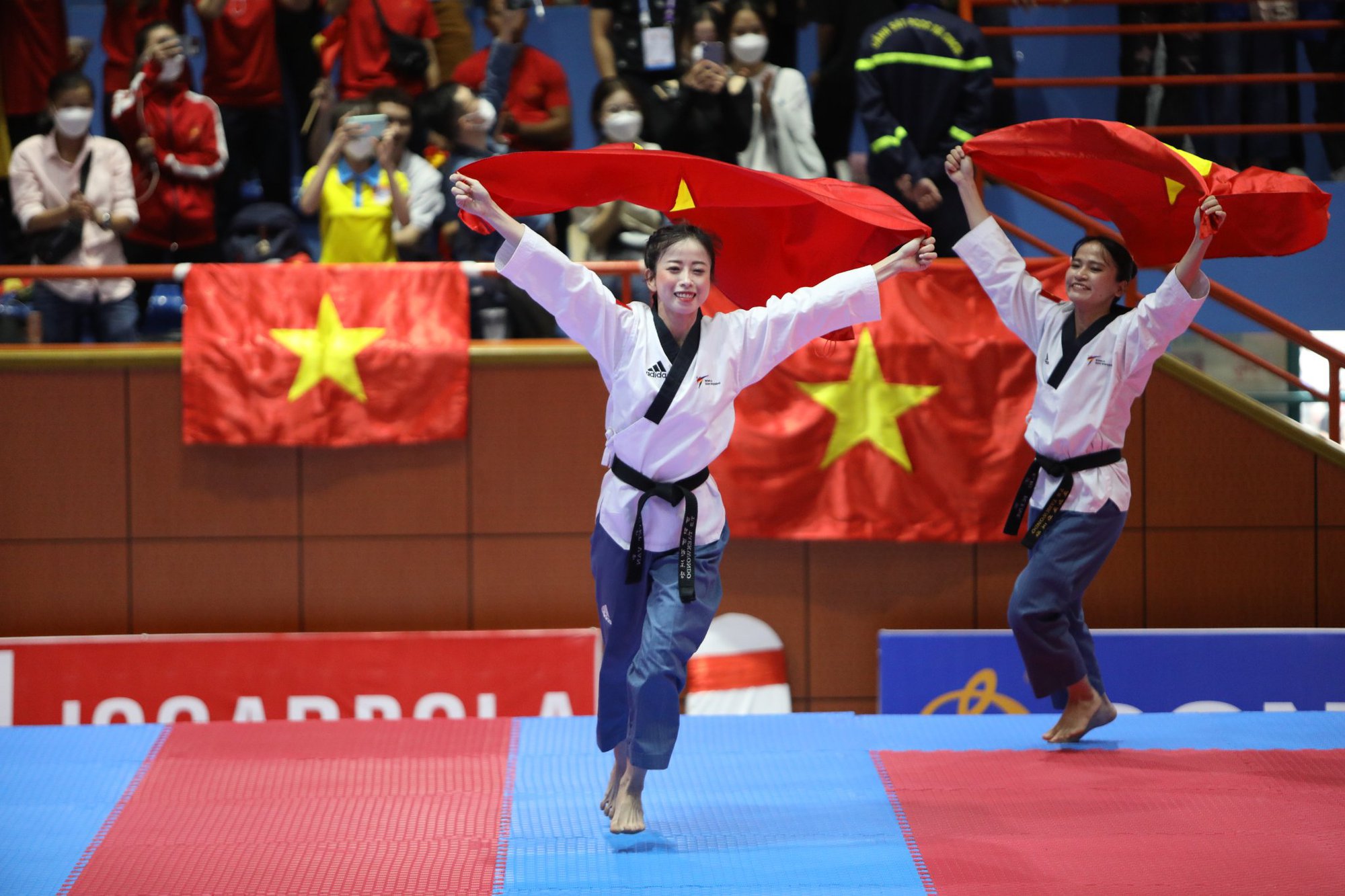 Clip: Bài thi giúp Châu Tuyết Vân và đồng đội đoạt HCV SEA Games