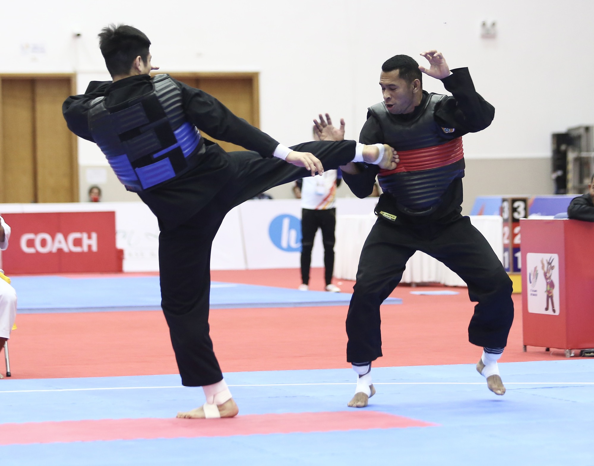 Nhật ký SEA Games 31 ngày 16-5: Trần Hưng Nguyên lại bùng nổ - Ảnh 29.