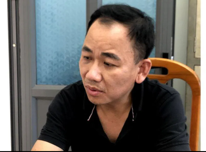 VKSND chưa ph&ecirc; chuẩn quyết định khởi tố t&agrave;i xế xe sang truy s&aacute;t, c&aacute;n chết người - Ảnh 1.