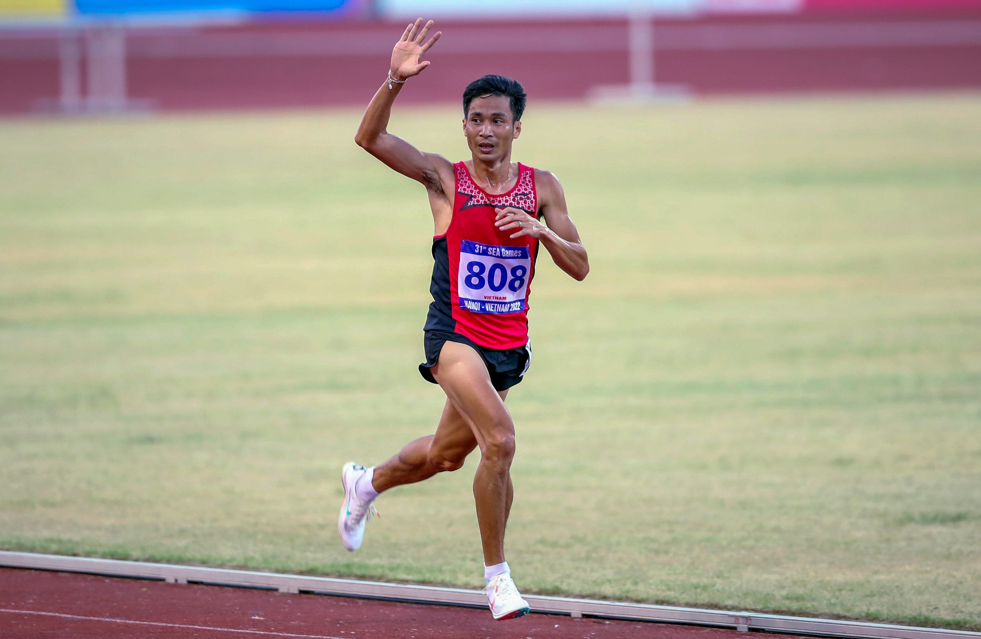 Tấm HCB qu&yacute; hơn v&agrave;ng của VĐV đi v&agrave;o lịch sử Timor Leste tại SEA Games 31 - Ảnh 7.