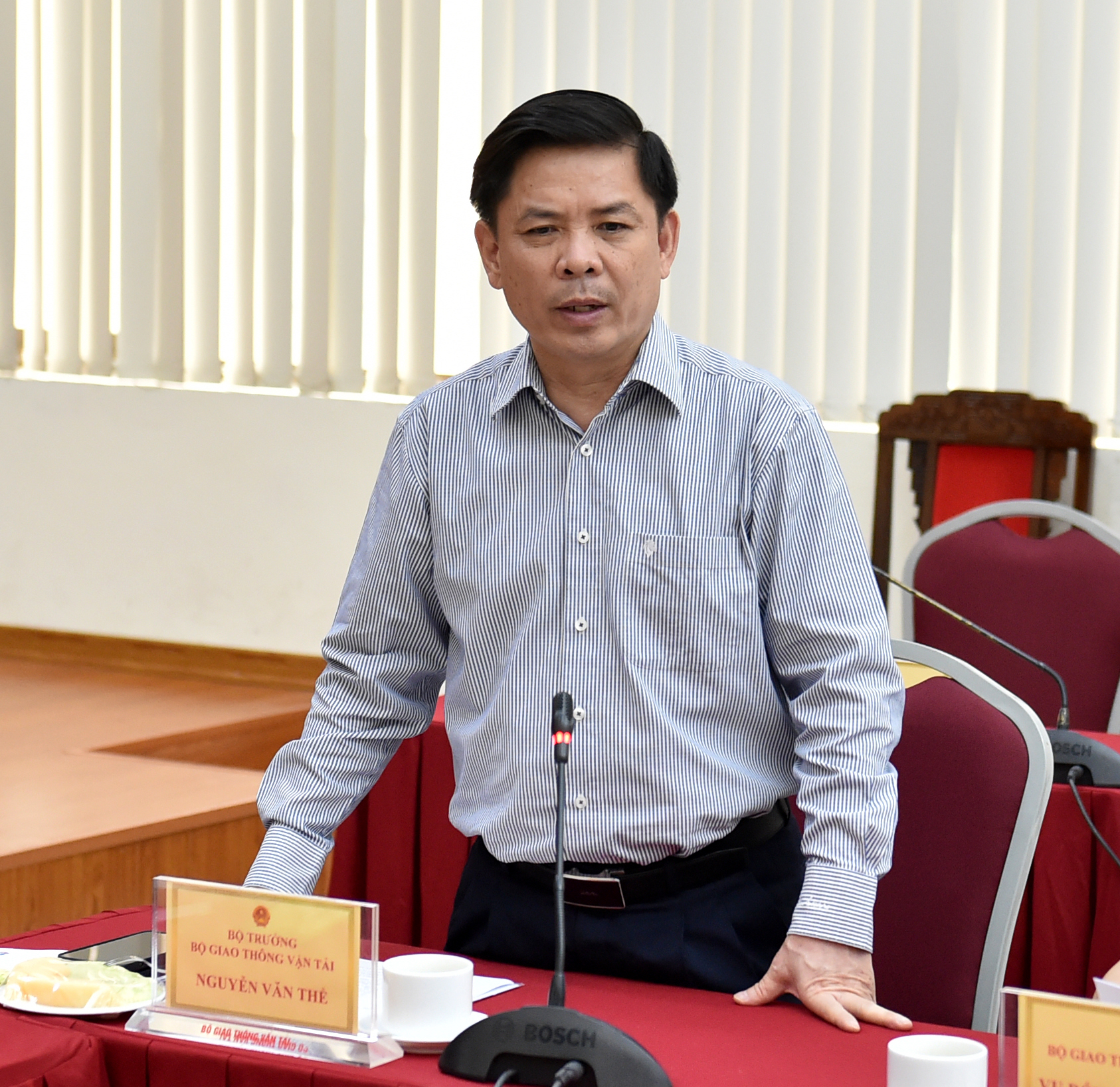 Ph&oacute; Thủ tướng: Sau 31-7, chưa c&oacute; thu ph&iacute; kh&ocirc;ng dừng ETC phải xả trạm BOT - Ảnh 2.