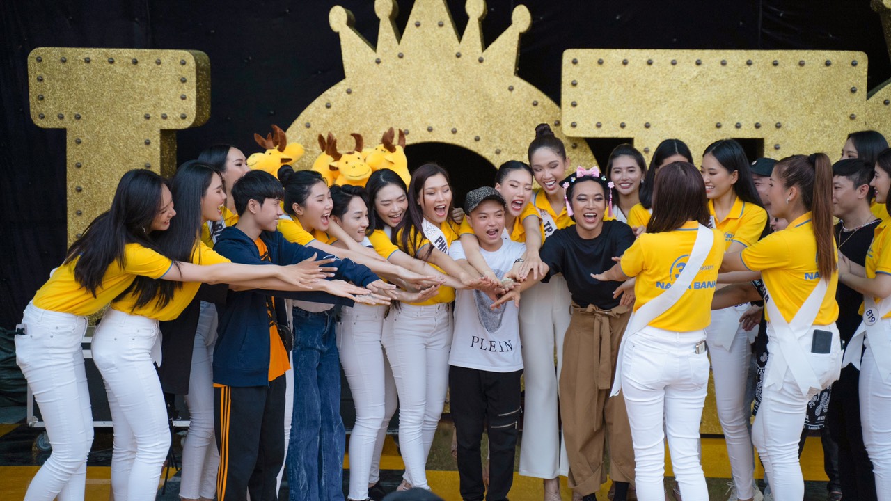 Top 58 th&iacute; sinh Hoa hậu Ho&agrave;n vũ Việt Nam chinh phục thử th&aacute;ch dự &aacute;n cộng đồng nhận 200 triệu từ Nam A Bank - Ảnh 2.