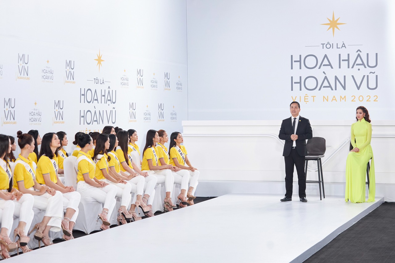 Top 58 thí sinh Hoa hậu Hoàn vũ Việt Nam chinh phục thử thách dự án cộng đồng nhận 200 triệu từ Nam A Bank
