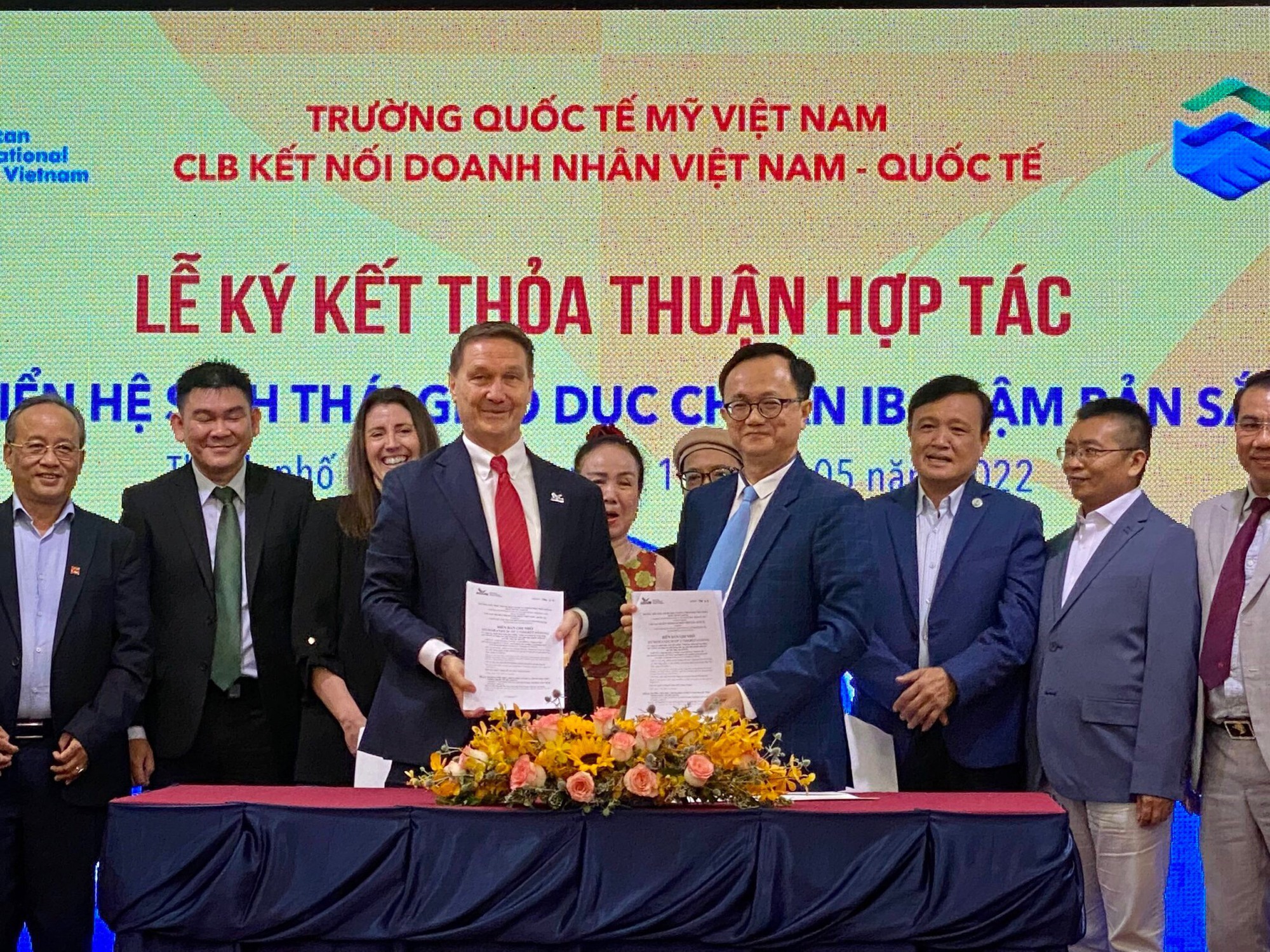Mở rộng kết nối chương trình giáo dục quốc tế đến cộng đồng doanh nhân