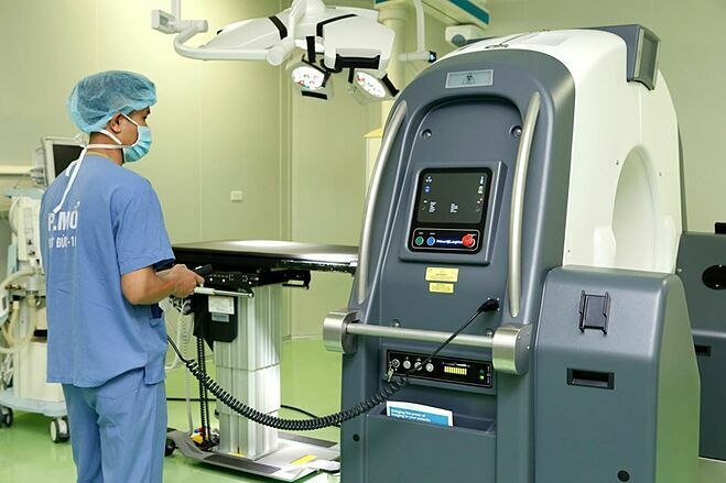 Chi ti&ecirc;u y tế tại Việt Nam dự b&aacute;o đạt 23 tỉ USD trong năm nay 2022 - Ảnh 2.