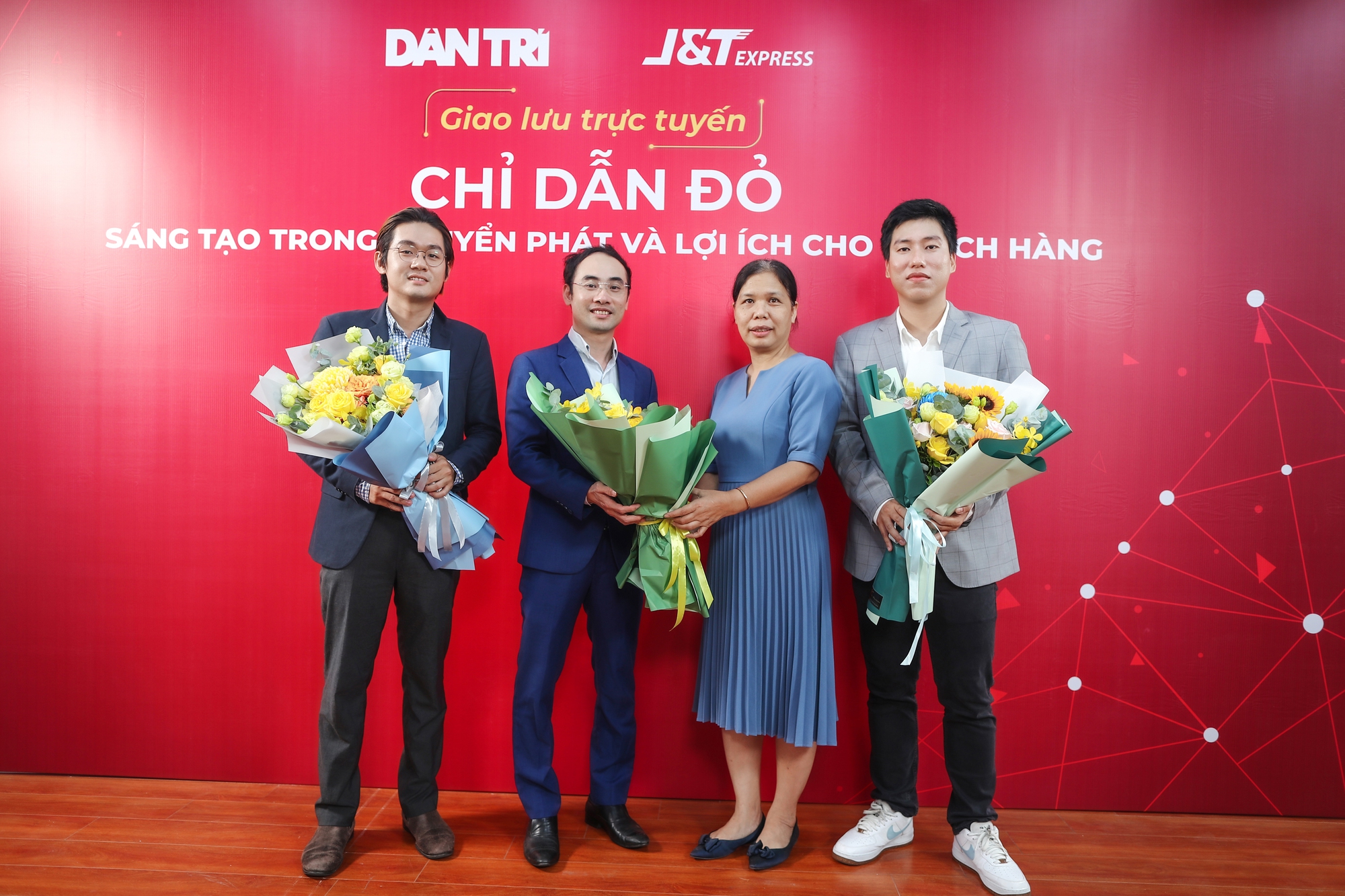Hiệu ứng tích cực từ sự đổi mới sáng tạo của ngành chuyển phát nhanh