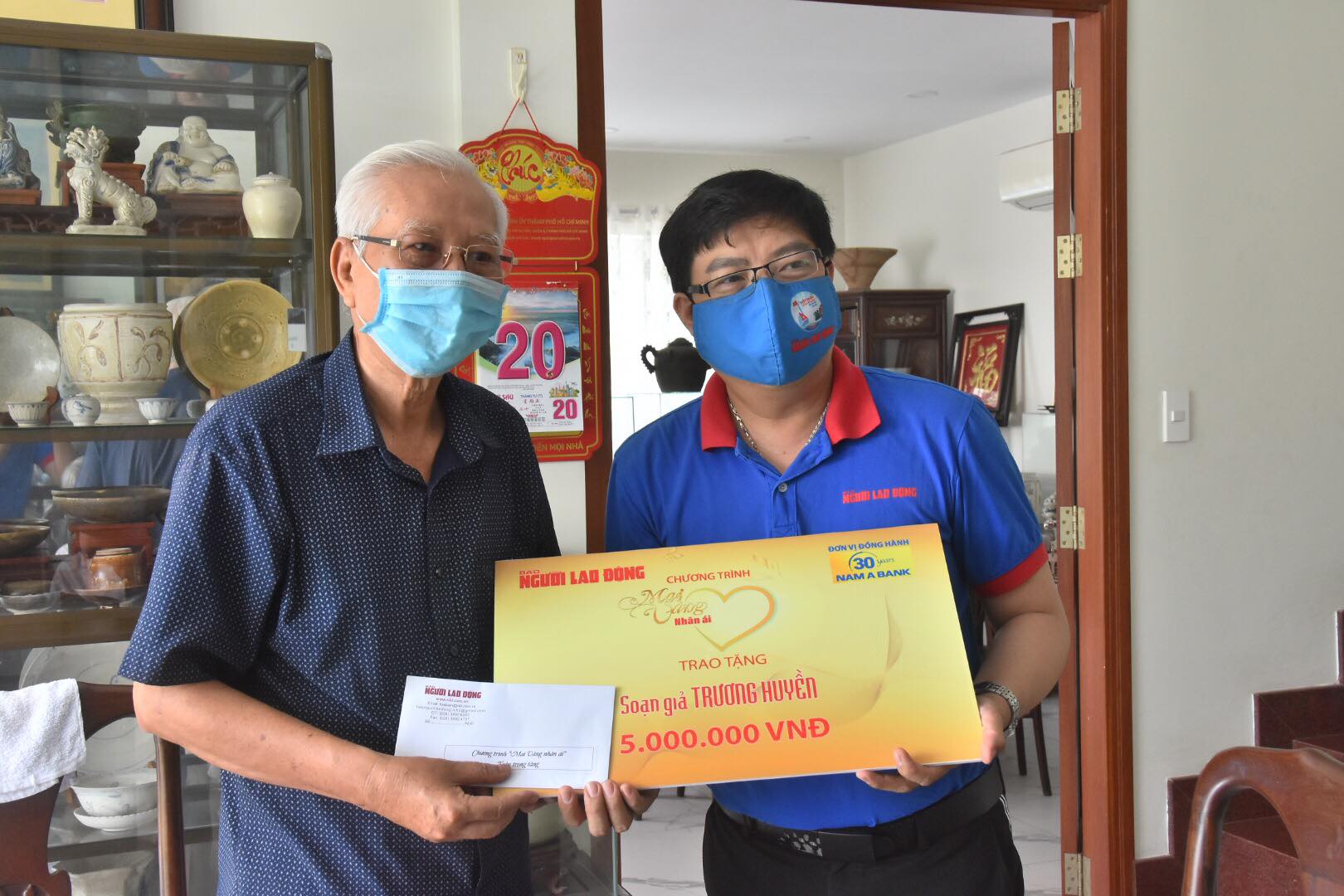 “Mai Vàng nhân ái” thăm soạn giả Trương Huyền