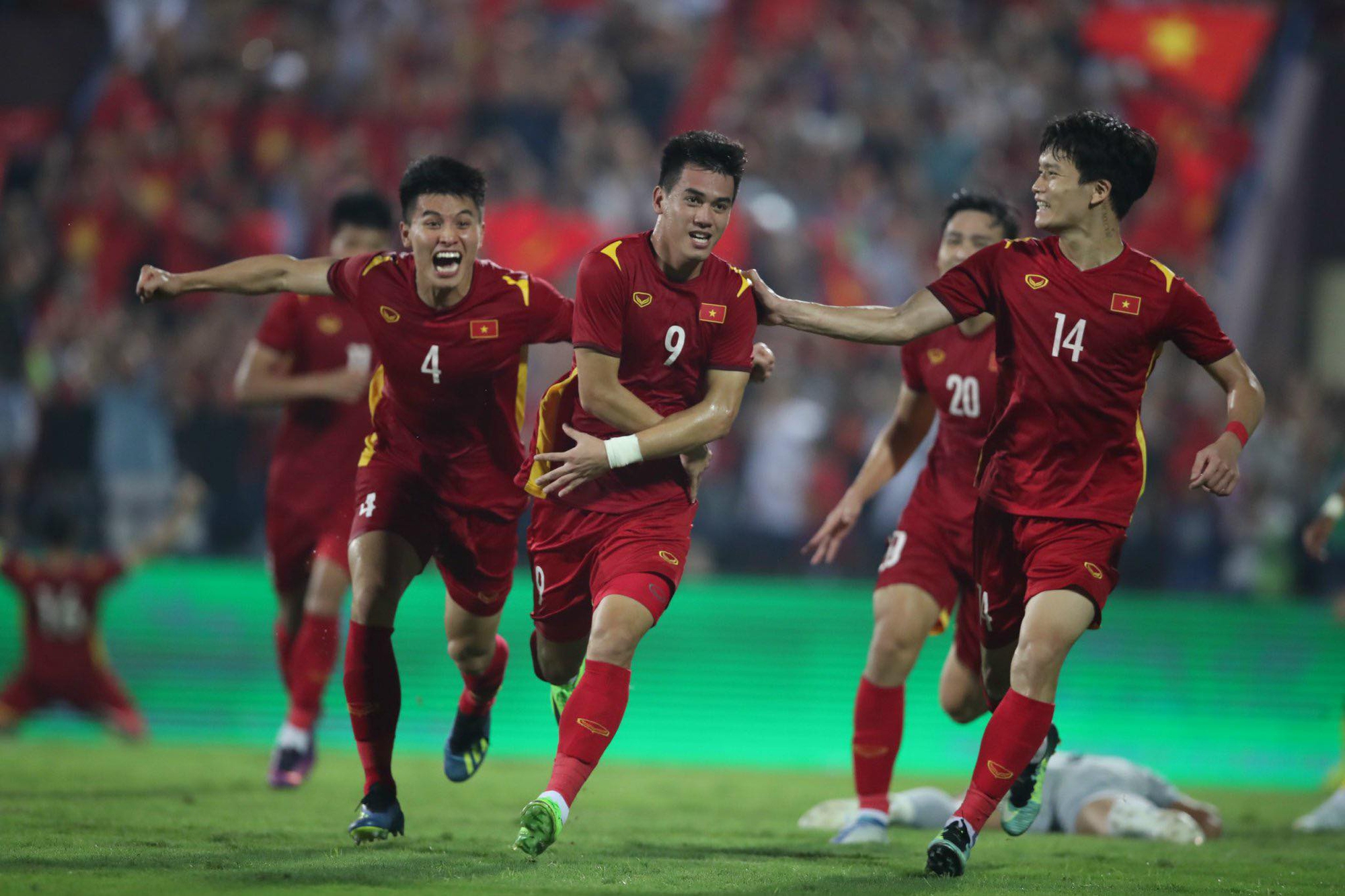 Bóng đá nam SEA Games 31: U23 Việt Nam vào chung kết