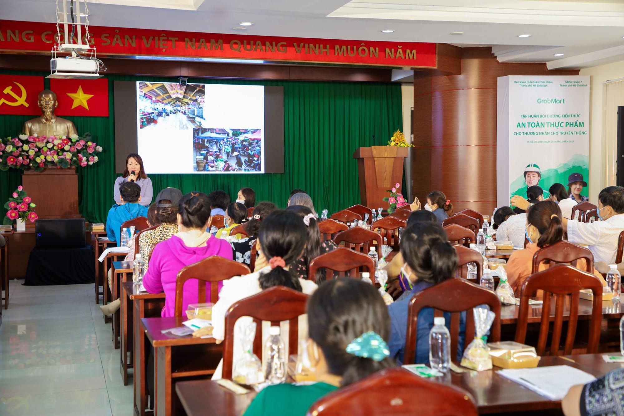 Tiểu thương chợ truyền thống thời 4.0 - Ảnh 3.
