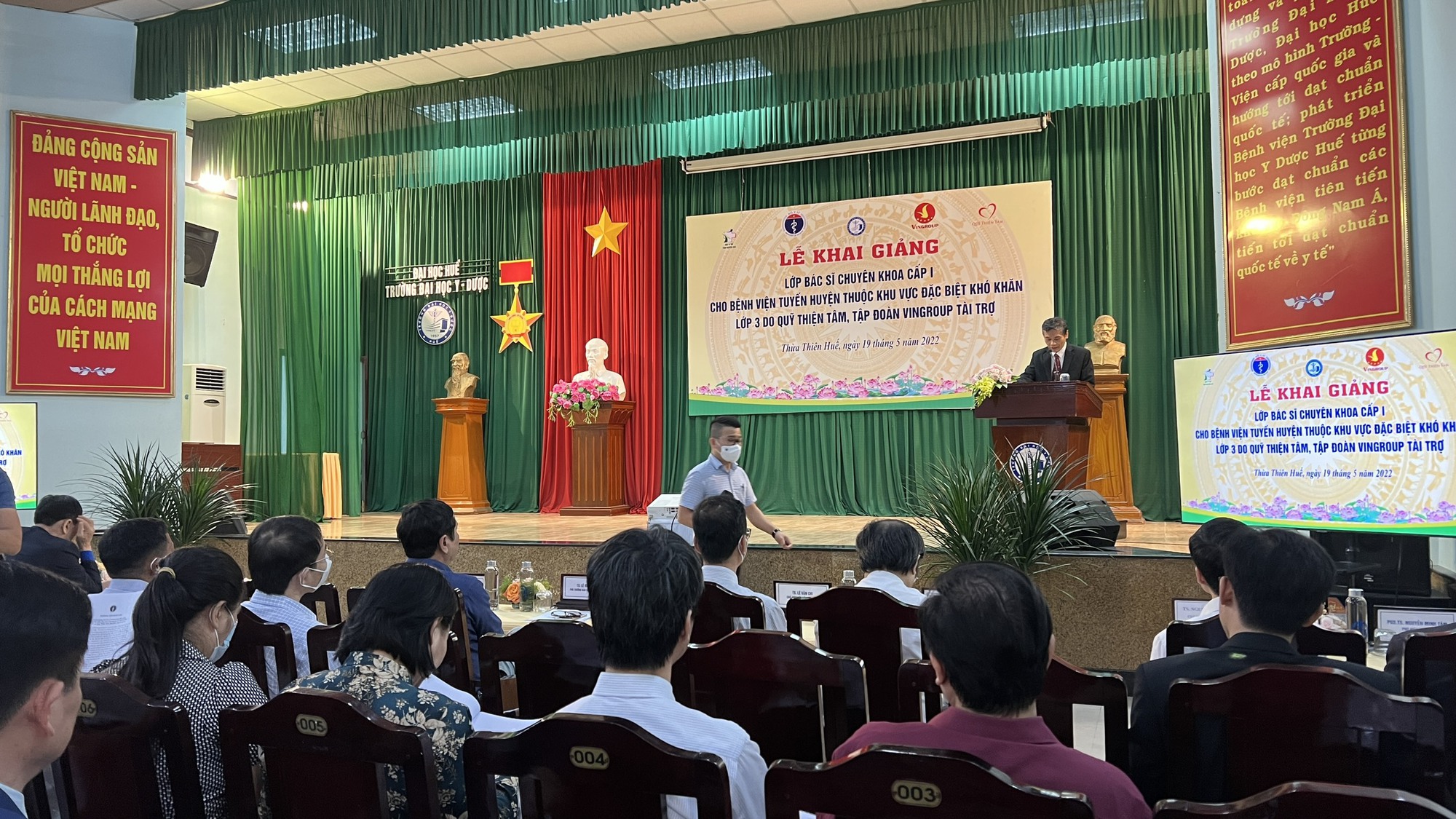 Thêm 30 bác sĩ ở huyện nghèo được đào tạo 1 kèm 1, “cầm tay chỉ việc”