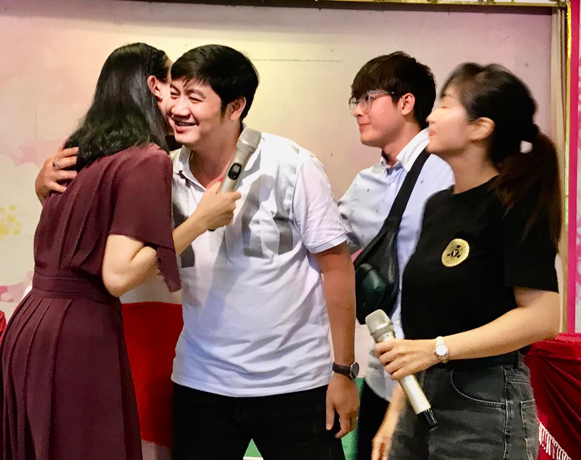 NSƯT Trịnh Kim Chi lên chức bà bầu mới của sân khấu kịch Hồng Vân - Ảnh 3.