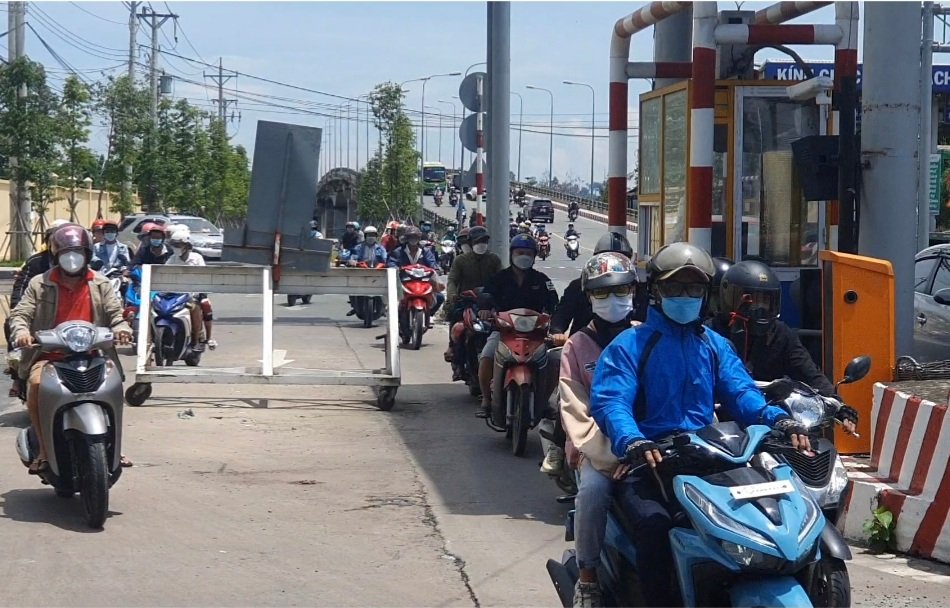 B&igrave;nh Dương: Người lao động trở lại l&agrave;m việc trong h&agrave;o hứng - Ảnh 3.