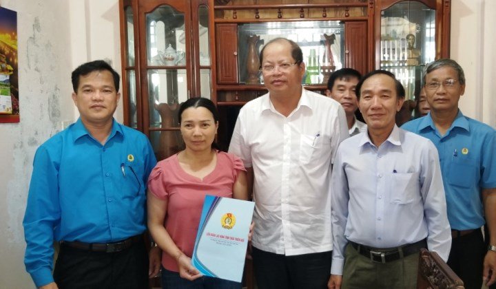 Hỗ trợ đoàn viên - lao động khó khăn